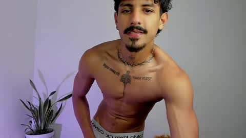 Snapshot of lukeetaylor_ chatting on March 2026 03:16:01 PM Luke Taylor online show from March 2026 03:16:01 PM