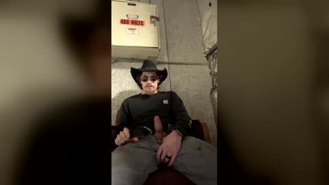 Snapshot of lukekibbe27 chatting on February 2026 07:39:01 PM lukekibbe27 online show from February 2026 07:39:01 PM