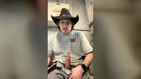 Snapshot of lukekibbe27 chatting on February 2026 10:10:02 PM lukekibbe27 online show from February 2026 10:10:02 PM