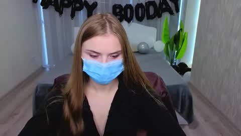 lukeriamoon online show from October 2025 05:53:02 AM