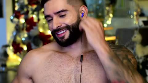 Snapshot of lukhass chatting on December 2024 03:02:02 AM Lukhas f4f online show from December 2024 03:02:02 AM