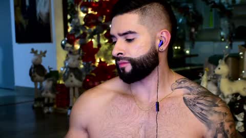 Snapshot of lukhass chatting on January 2025 11:33:02 PM Lukhas f4f online show from January 2025 11:33:02 PM