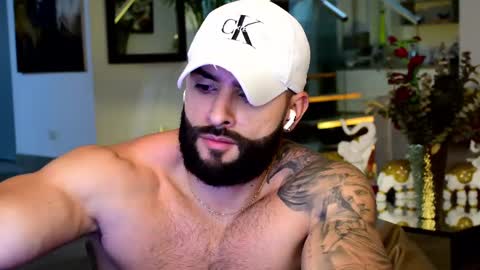 Snapshot of lukhass chatting on February 2025 01:53:02 AM Lukhas f4f online show from February 2025 01:53:02 AM