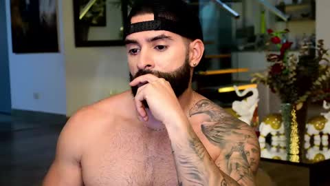 Snapshot of lukhass chatting on February 2025 01:05:02 AM Lukhas f4f online show from February 2025 01:05:02 AM