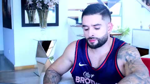 Snapshot of lukhass chatting on November 2025 08:53:01 PM Lukhas f4f online show from November 2025 08:53:01 PM