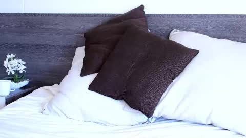 Snapshot of lukhass chatting on November 2025 09:36:01 PM Lukhas f4f online show from November 2025 09:36:01 PM