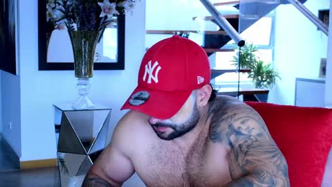 Lukhas f4f online show from May 2026 04:15:01 PM