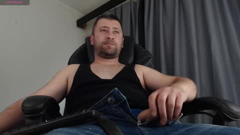 Sir Alex online show from November 2025 11:54:01 AM