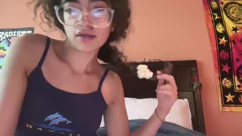 lulakula18 online show from September 2025 03:45:01 PM