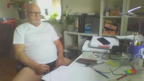 luley58 online show from May 2026 07:36:01 AM