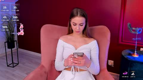 Snapshot of lullyfox chatting on March 2026 12:16:01 PM Cherie online show from March 2026 12:16:01 PM