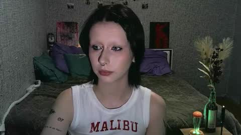 lullypopa online show from October 2025 01:44:02 PM