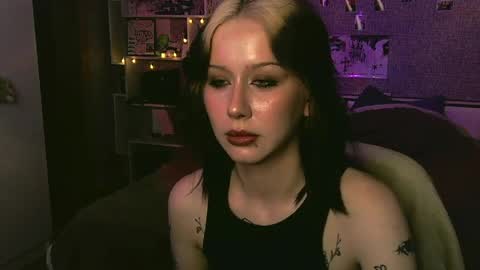 lullypopa online show from April 2026 12:49:01 PM