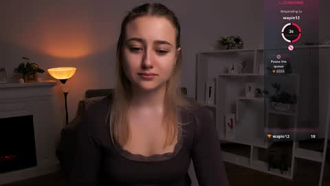 Lily online show from March 2026 08:53:01 PM