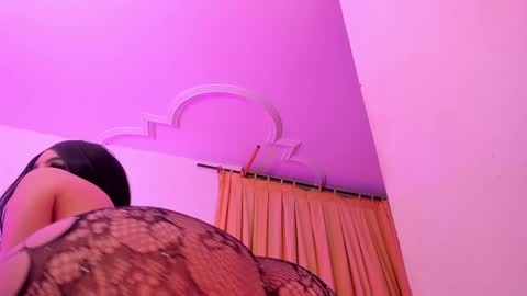 BRENDA TATIANA online show from December 2024 01:07:02 PM