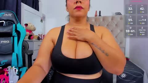  ferrer   online show from November 2025 08:29:01 PM