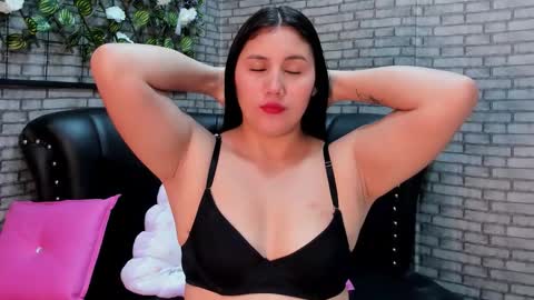 lulu_litle online show from January 2026 10:20:01 AM