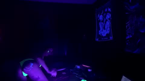 Lulu online show from December 2024 10:21:01 AM