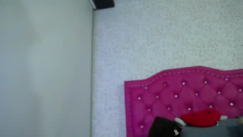 Luly online show from October 2025 04:12:02 AM