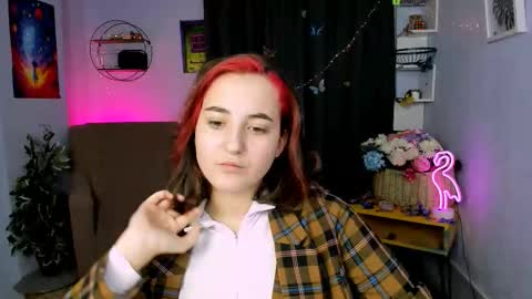 lumera_gentle online show from December 2025 10:09:01 AM