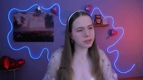 Snapshot of lumi_soft chatting on February 2026 08:38:01 AM Sweet Lumi online show from February 2026 08:38:01 AM