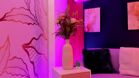Lumier  online show from May 2026 08:26:01 PM