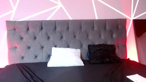 luna1126 online show from April 2026 12:13:01 PM