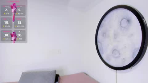 Luna online show from May 2026 11:49:02 AM