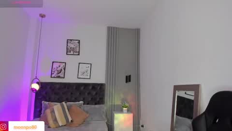 Snapshot of luna__ponce chatting on September 2025 05:03:02 PM online show from September 2025 05:03:02 PM