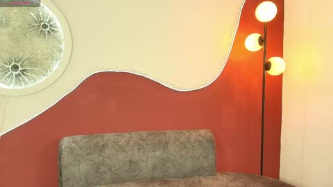 luna__velvet online show from April 2026 01:23:01 PM