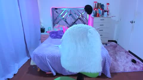 Snapshot of luna_analya chatting on November 2025 04:50:01 PM luna_analya online show from November 2025 04:50:01 PM