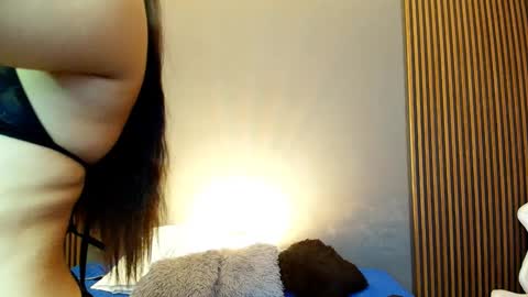 Snapshot of luna_and_banji chatting on September 2025 09:15:02 PM luna and banji online show from September 2025 09:15:02 PM