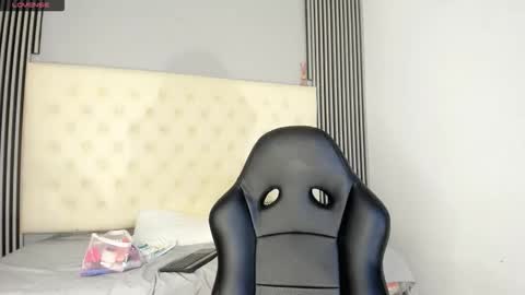 luna and banji online show from February 2026 05:12:02 AM