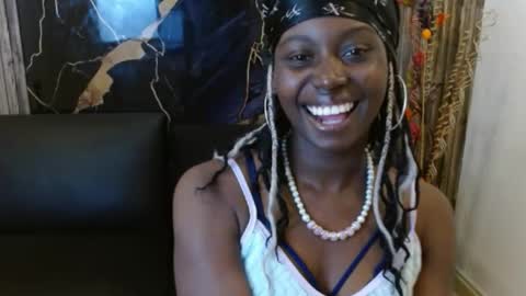 Snapshot of luna_bella882689 chatting on May 2026 07:20:01 PM luna_bella882689 online show from May 2026 07:20:01 PM