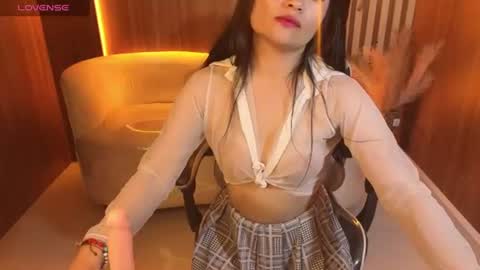 Snapshot of luna_benz_tx chatting on June 2026 08:18:01 PM Follow me.. Live 1430 to 2100 online show from June 2026 08:18:01 PM