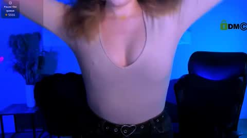 luna_berryy online show from March 2026 08:26:02 PM