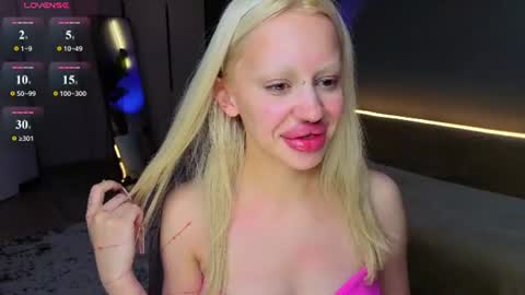 luna_beverly online show from July 2026 09:17:01 PM
