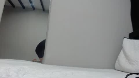 Luna--Blueberry online show from September 2025 03:28:01 AM