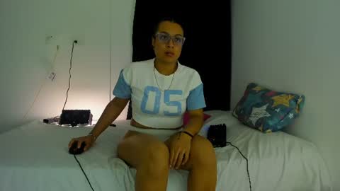 --- Luna  Cami --- online show from July 2026 04:04:01 AM