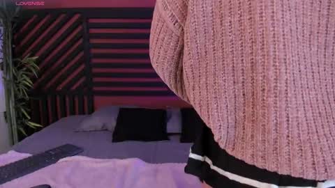 luna_cute14 online show from February 2026 08:03:02 PM