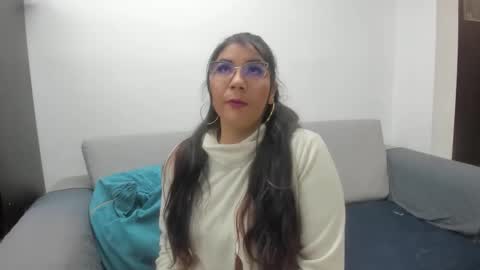 luna  online show from January 2026 11:12:01 AM