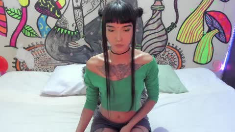 luna_gc online show from December 2024 11:01:02 AM