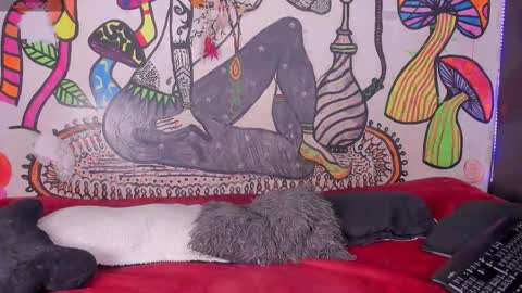 luna_gc online show from March 2026 08:04:01 PM