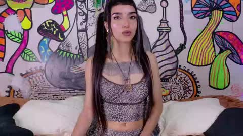 Snapshot of luna_gc chatting on June 2026 04:35:01 PM luna_gc online show from June 2026 04:35:01 PM