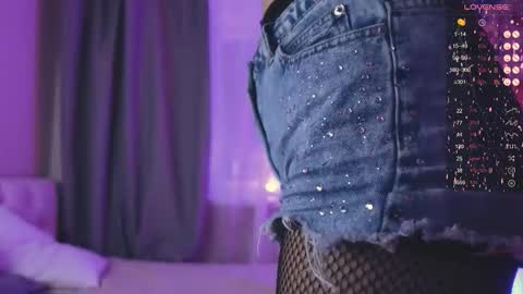 Snapshot of luna_helga chatting on September 2025 06:39:02 AM Luna online show from September 2025 06:39:02 AM