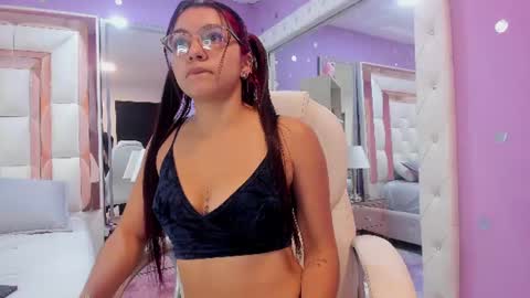 luna_hix online show from June 2026 12:13:02 PM