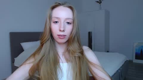 Luna online show from February 2025 03:16:02 AM