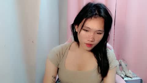 LUNA online show from February 2025 10:25:01 PM