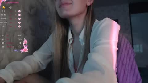 Luna online show from July 2026 11:22:01 PM