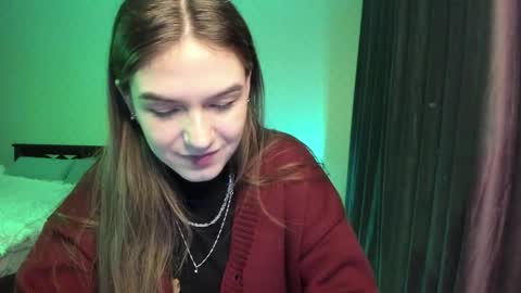 Snapshot of luna_lust_21 chatting on November 2025 08:08:02 PM Luna online show from November 2025 08:08:02 PM